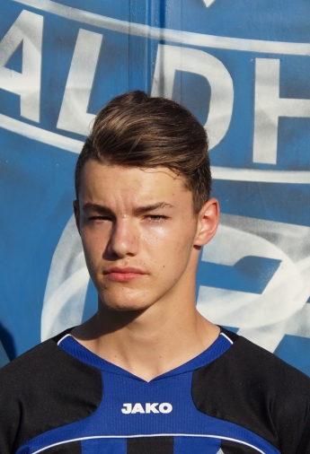 Niclas Schmider 16 17.jpg