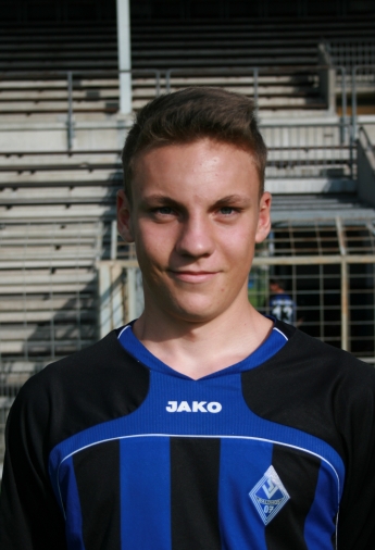 Arik Edelmann 12 13.jpg
